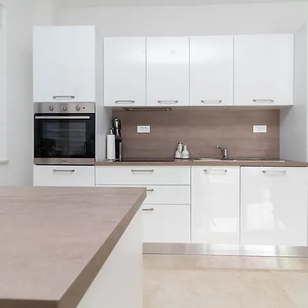 Mare With Pool 50 Meters From The Sea- By Ta Leut Agency *