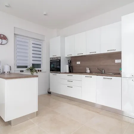 Mare With Pool 50 Meters From The Sea- By Ta Leut Agency